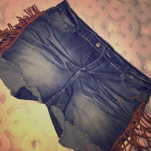 Plus Size Tasseled Shorts